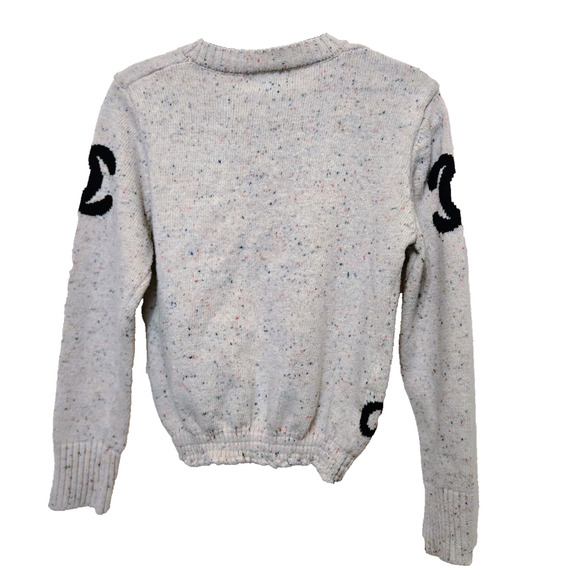 Mixed Wool Yarn Cream Long Sleeve Pullover Sweater size M with flower - Picture 3 of 12